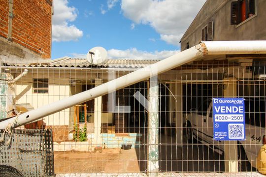 Fachada de casa à venda com 3 quartos, 120m² em Santos Dumont, São Leopoldo