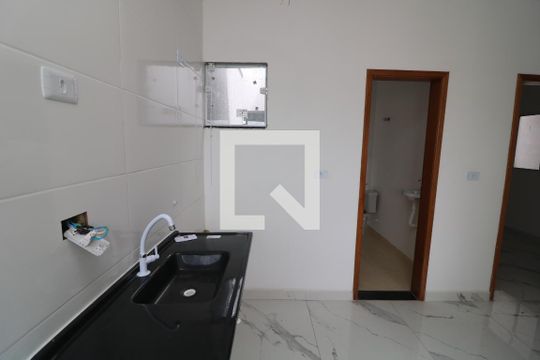 Cozinha de apartamento para alugar com 2 quartos, 40m² em Chácara Belenzinho, São Paulo