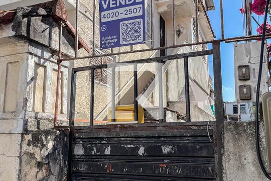 Fachada de casa à venda com 2 quartos, 48m² em Riachuelo, Rio de Janeiro