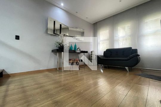 Sala 2 de casa de condomínio à venda com 3 quartos, 160m² em Rio Pequeno, São Paulo