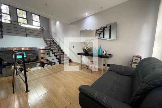 Sala 2 de casa de condomínio à venda com 3 quartos, 160m² em Rio Pequeno, São Paulo