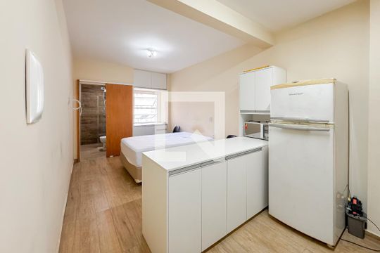 Kitnet/Studio para alugar com 1 quarto, 28m² em Liberdade, São Paulo