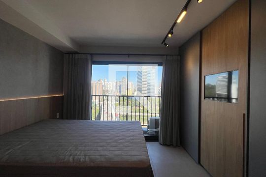 Quarto de kitnet/studio para alugar com 1 quarto, 25m² em Pinheiros, São Paulo