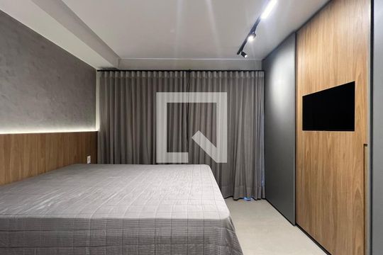 Quarto de kitnet/studio para alugar com 1 quarto, 25m² em Pinheiros, São Paulo