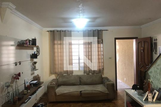 Sala de casa à venda com 2 quartos, 120m² em Vila Santo Estefano, São Paulo