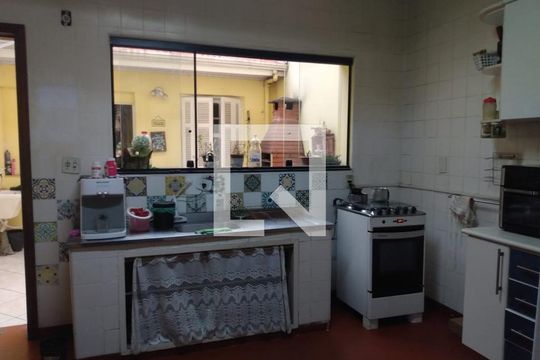 Cozinha de casa à venda com 2 quartos, 120m² em Vila Santo Estefano, São Paulo