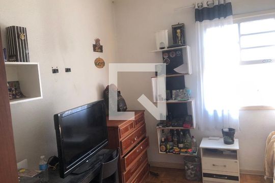 Quarto 1 de casa à venda com 2 quartos, 120m² em Vila Santo Estefano, São Paulo