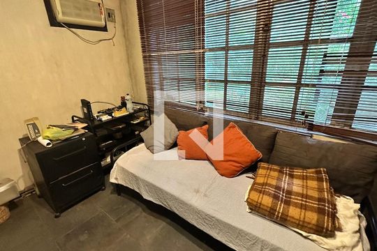 Quarto 1 de casa para alugar com 2 quartos, 1506m² em Vargem Grande, Rio de Janeiro