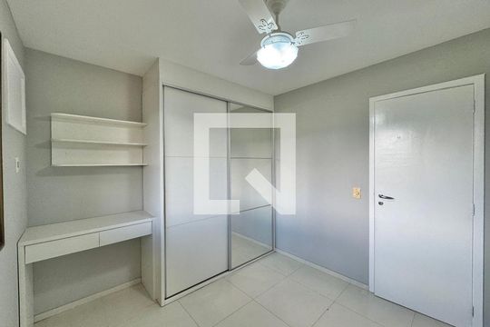 Quarto 1 de apartamento para alugar com 3 quartos, 90m² em Recreio dos Bandeirantes, Rio de Janeiro