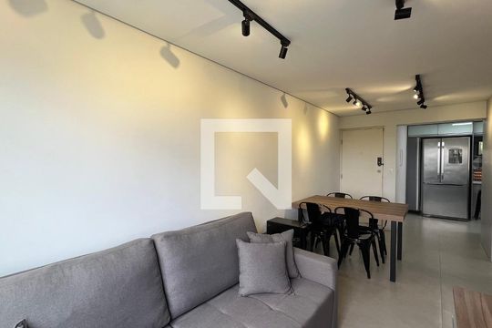 Sala de TV de apartamento à venda com 1 quarto, 47m² em Cerqueira César, São Paulo