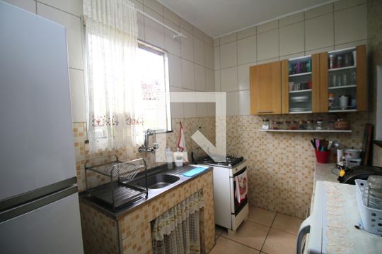 Cozinha de casa para alugar com 3 quartos, 100m² em Brás de Pina, Rio de Janeiro