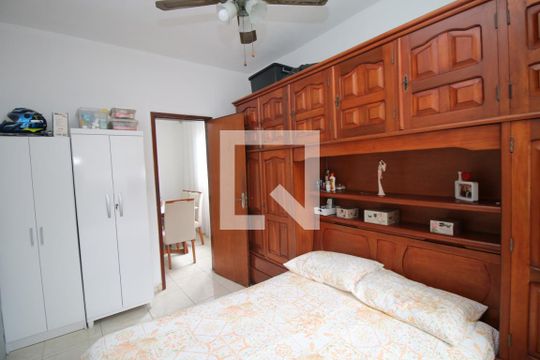 Quarto 1 de casa para alugar com 3 quartos, 100m² em Brás de Pina, Rio de Janeiro