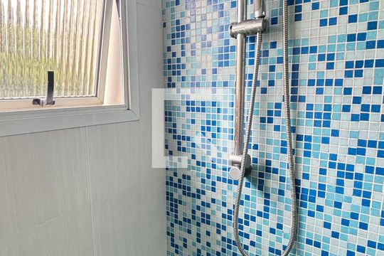 Banheiro da Suíte de apartamento à venda com 3 quartos, 98m² em Vila Bastos, Santo André
