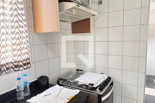 Cozinha de apartamento à venda com 3 quartos, 98m² em Vila Bastos, Santo André