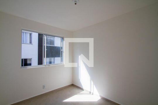 Quarto 1 de apartamento para alugar com 2 quartos, 40m² em Vila Graziela, Curitiba