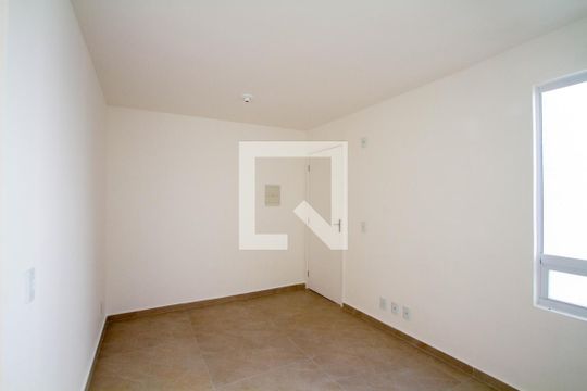 Sala de apartamento para alugar com 2 quartos, 40m² em Vila Graziela, Curitiba