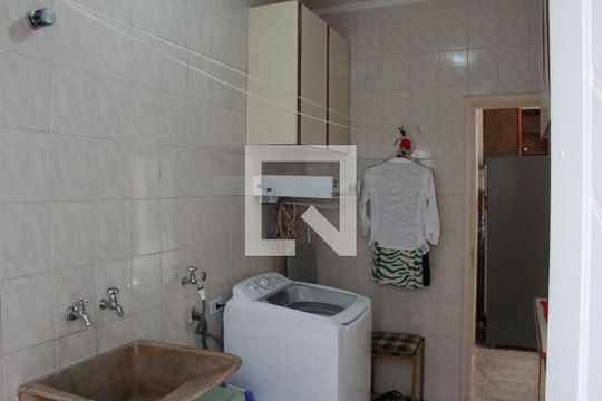Área de Serviço de casa à venda com 3 quartos, 320m² em Jardim Franca, São Paulo