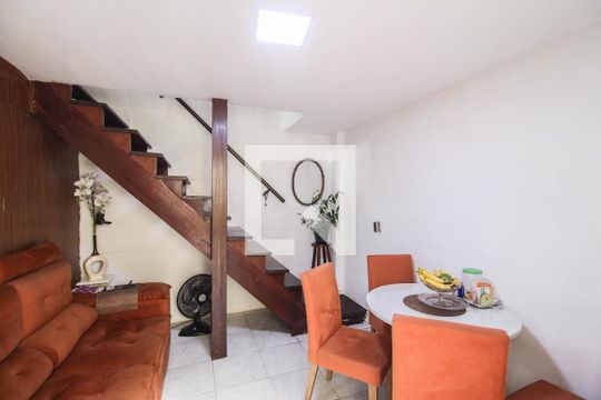 Casa para alugar com 2 quartos, 150m² em Prata, Nova Iguaçu