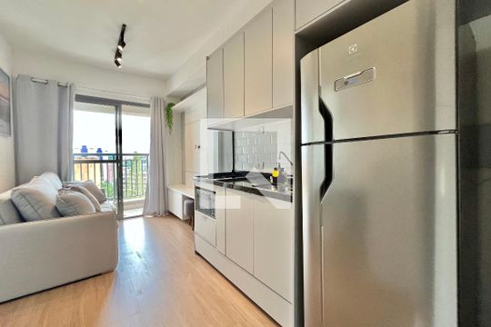 Cozinha de apartamento à venda com 1 quarto, 29m² em Jardim Prudência, São Paulo