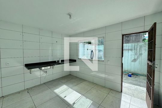 Cozinha de casa de condomínio à venda com 3 quartos, 200m² em Vargem Grande, Rio de Janeiro