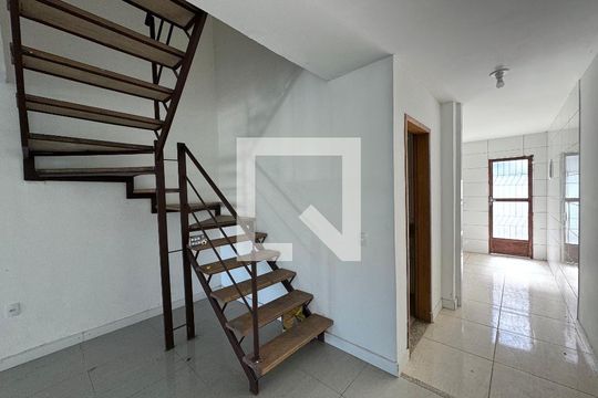 Sala de casa de condomínio à venda com 3 quartos, 200m² em Vargem Grande, Rio de Janeiro
