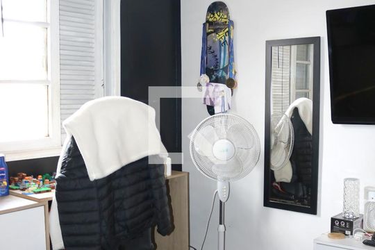 Quarto 2 de casa à venda com 3 quartos, 175m² em Jardim Maraba(zona Sul), São Paulo