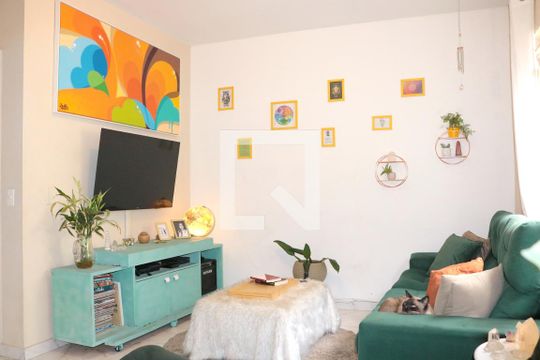 Sala de estar de casa à venda com 3 quartos, 175m² em Jardim Maraba(zona Sul), São Paulo