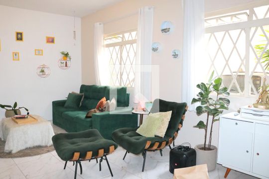 Casa à venda com 3 quartos, 175m² em Jardim Maraba(zona Sul), São Paulo