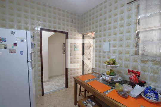 Cozinha de apartamento para alugar com 2 quartos, 80m² em Abolição, Rio de Janeiro