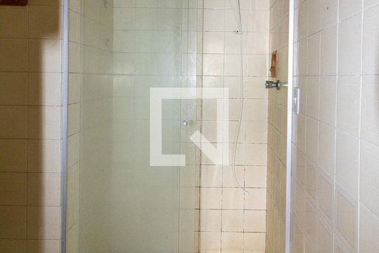 Banheiro de apartamento à venda com 1 quarto, 40m² em Vila Industrial (campinas), Campinas