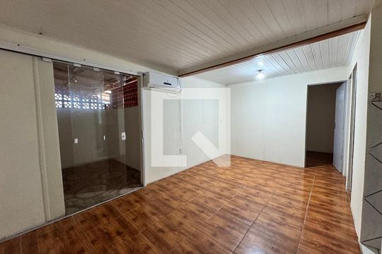 Sala de apartamento à venda com 2 quartos, 75m² em Feitoria, São Leopoldo