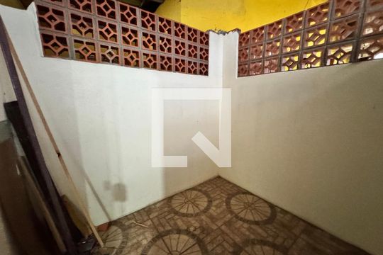 Quarto de Serviço de apartamento à venda com 2 quartos, 75m² em Feitoria, São Leopoldo