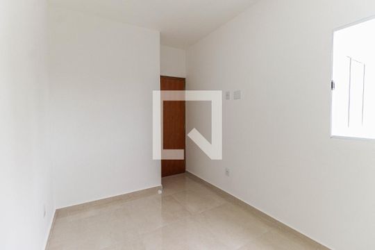 Quarto 2 de apartamento para alugar com 2 quartos, 48m² em Cidade Antônio Estêvão de Carvalho, São Paulo