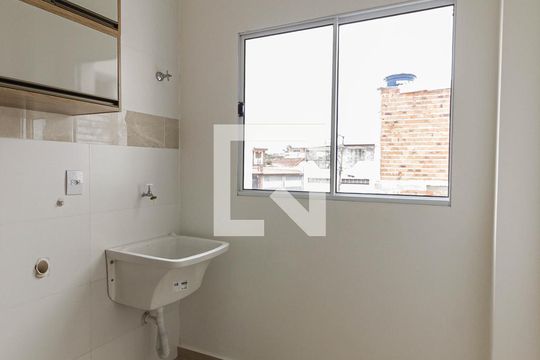 Área de Serviço de apartamento à venda com 2 quartos, 48m² em Cidade Antônio Estêvão de Carvalho, São Paulo