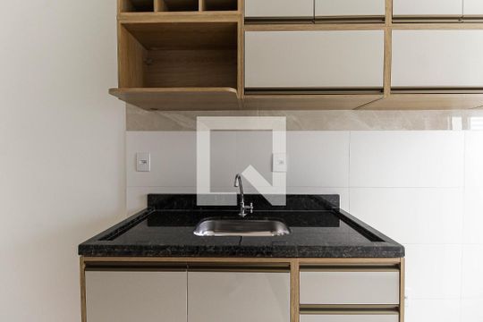 Cozinha de apartamento à venda com 2 quartos, 48m² em Cidade Antônio Estêvão de Carvalho, São Paulo