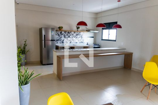 Área comum - Salão de festas de apartamento para alugar com 1 quarto, 37m² em Bonfim, Osasco
