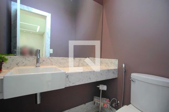 Lavabo de casa à venda com 2 quartos, 221m² em Santa Lúcia, Belo Horizonte