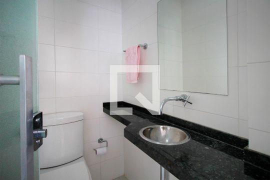 Lavabo da Garagem de casa à venda com 2 quartos, 221m² em Santa Lúcia, Belo Horizonte