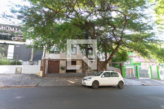 Fachada do Prédio de apartamento para alugar com 4 quartos, 220m² em Higienópolis, Porto Alegre