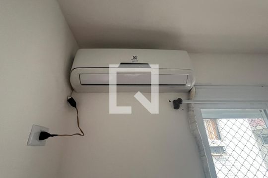 Quarto 1 de apartamento para alugar com 2 quartos, 97m² em Campo Grande, Santos