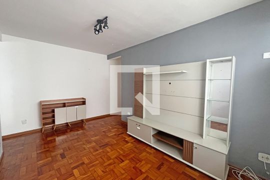 Apartamento para alugar com 2 quartos, 97m² em Campo Grande, Santos