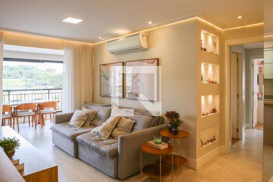 Sala de apartamento para alugar com 3 quartos, 92m² em Vila Anastácio, São Paulo