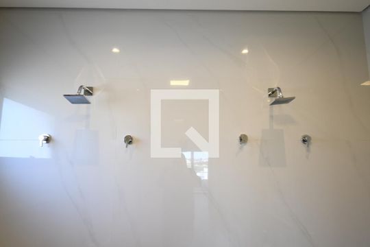 Banheiro Suíte 1 de casa de condomínio à venda com 3 quartos, 360m² em Campinas , Campinas