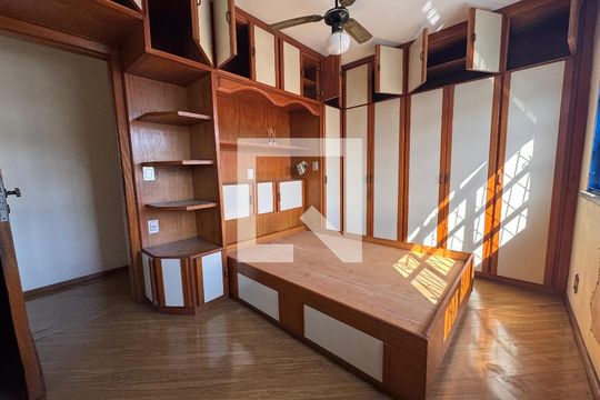 Quarto 1 de apartamento à venda com 3 quartos, 80m² em Jacarepaguá, Rio de Janeiro