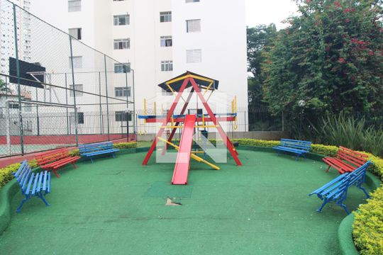 Área Comum  de apartamento à venda com 3 quartos, 78m² em Vila Sofia, São Paulo