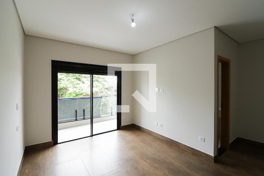 Suíte 3 de casa à venda com 3 quartos, 220m² em Parque Sao Domingos, São Paulo