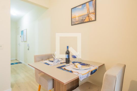 Sala de apartamento à venda com 1 quarto, 33m² em Centro Histórico, Porto Alegre