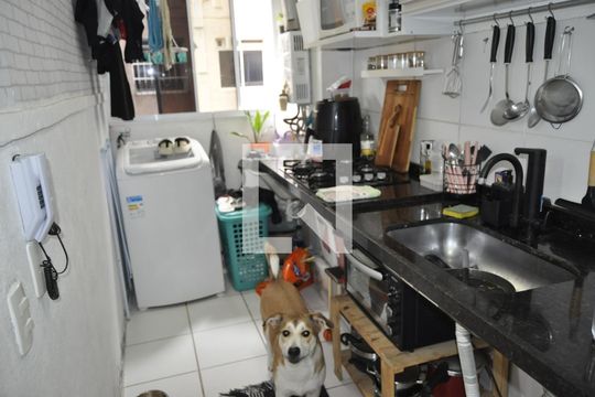 Cozinha/ Área de serviço de apartamento à venda com 2 quartos, 50m² em Del Castilho, Rio de Janeiro