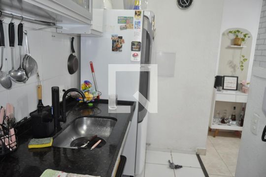 Cozinha/ Área de serviço de apartamento à venda com 2 quartos, 50m² em Del Castilho, Rio de Janeiro