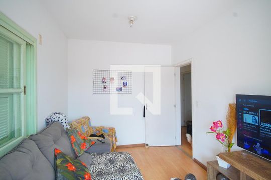 Casa à venda com 9 quartos, 520m² em Sarandi, Porto Alegre